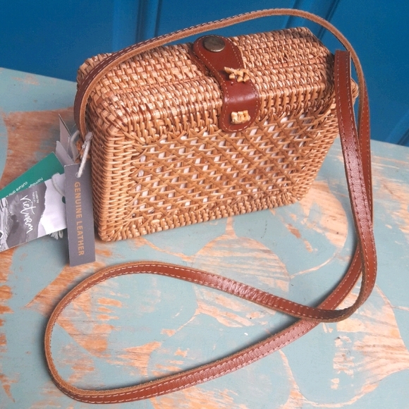 Handbags - NWT Wicker Rattan Crossbody Handmade Bali Bag Box